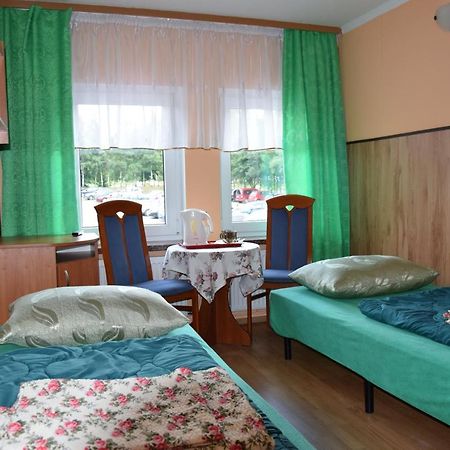 Osrodek Wypoczynkowy Pod Szczelincem Hotel Karlow Bagian luar foto